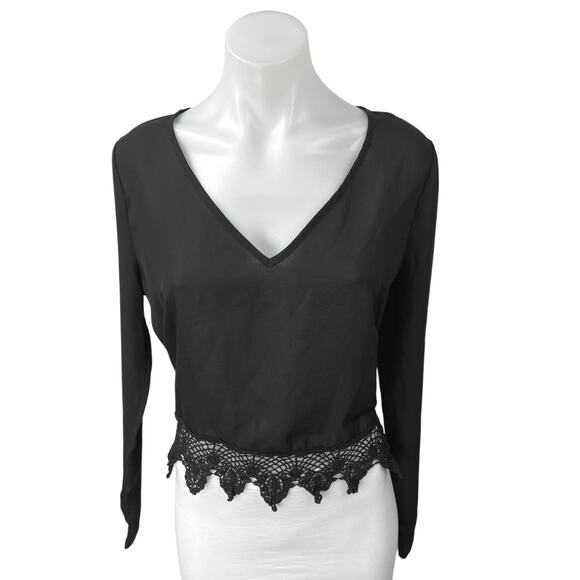 Urban Outfitters Ecote Women's Black Lace V-neck Long Sleeve Crop Blouse Top M - Picture 1 of 4